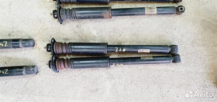 Амортизаторы задние, комплект BMW E46