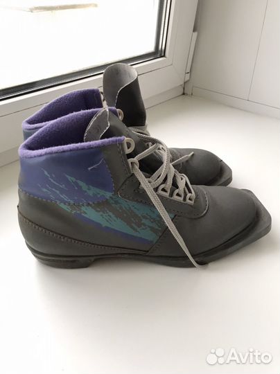 Лыжные ботинки 39