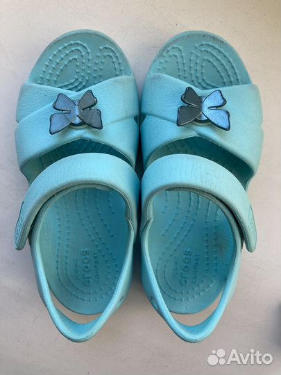 Босоножки crocs