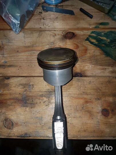 Поршень шатун Renault рено к4м k7м