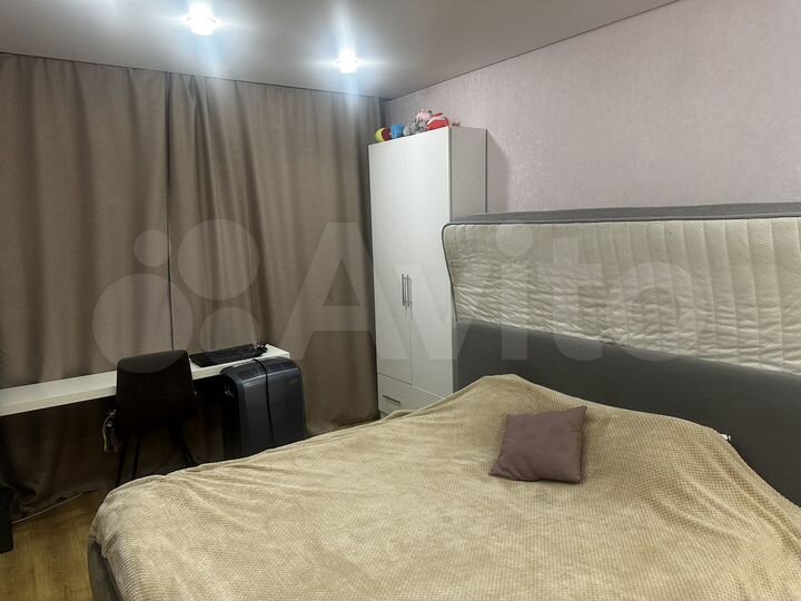 2-к. квартира, 50 м², 8/9 эт.