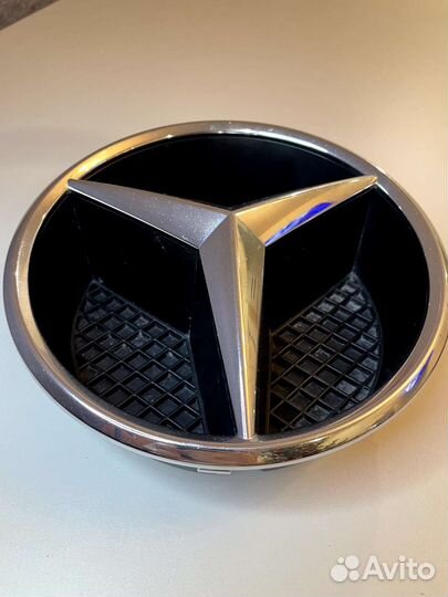 Значок mercedes на решётку GLC x253 A0008880160