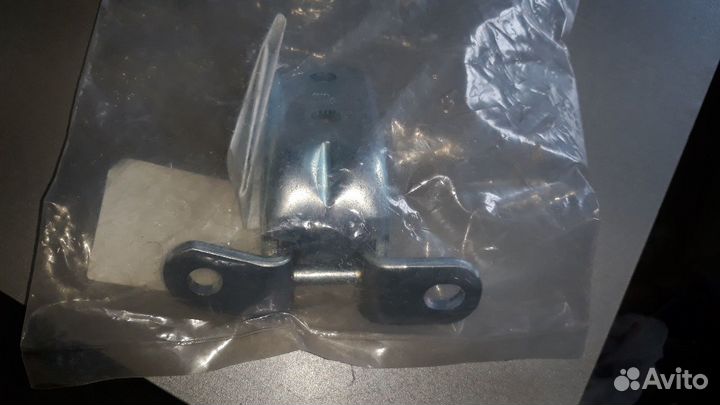 Петля двери Киа Рио Solaris с 2017