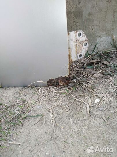 Дверь газ31 105