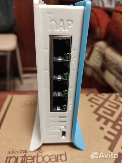 Wifi роутер mikrotik HAP lite