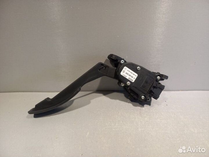 Педаль газа Nissan Almera G15 седан K4MF496 2018