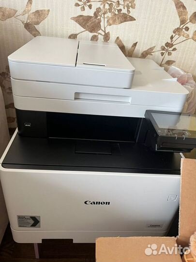 Мфу почти новый Canon i-Sensys MF744Cdw