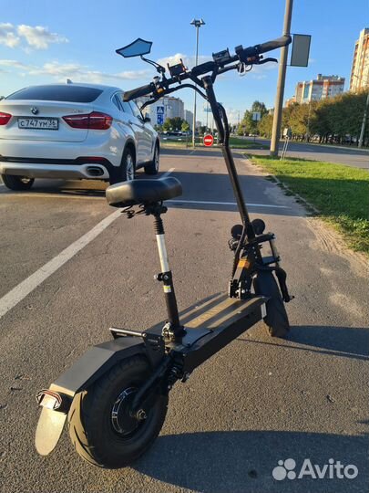 Электросамокат Ultron T11Plus