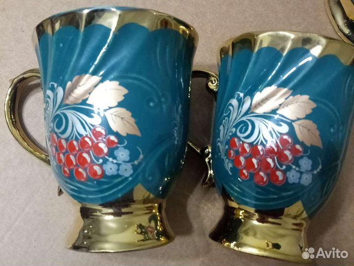 Кувшин с кружками