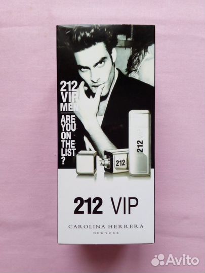 Carolina herrera 212 VIP 100мл мужская вода