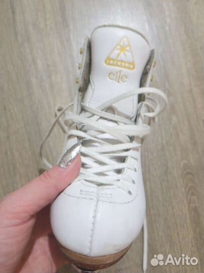 Фигурные коньки jackson elle