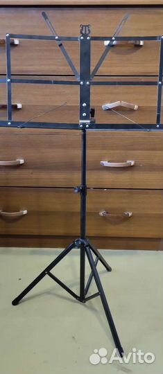 Гитара yamaha c40