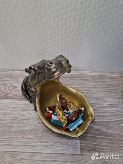 Статуэтка Бегемот конфетница