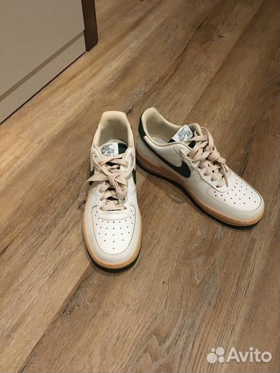 Кроссовки Nike Air Force 1