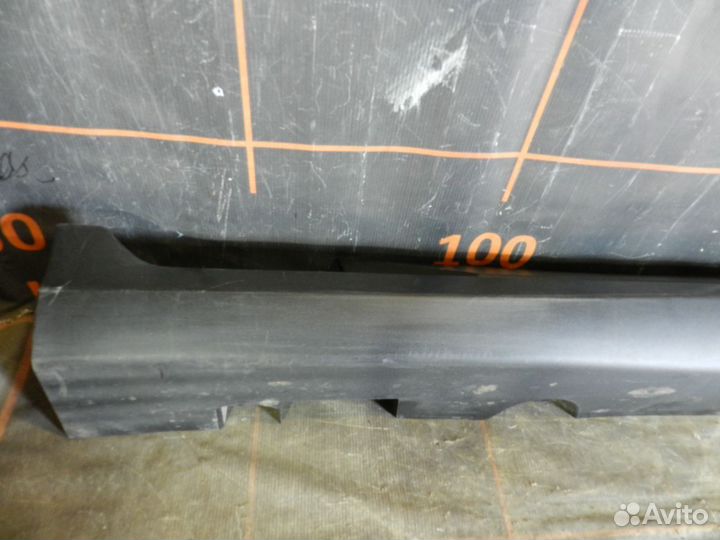 Накладка порога левая - Mercedes-Benz GLC