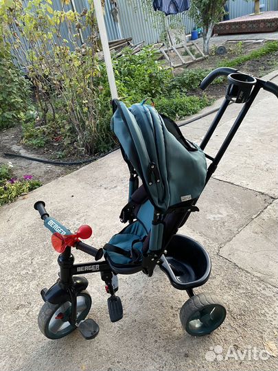 Детский велосипед с родительской ручкой