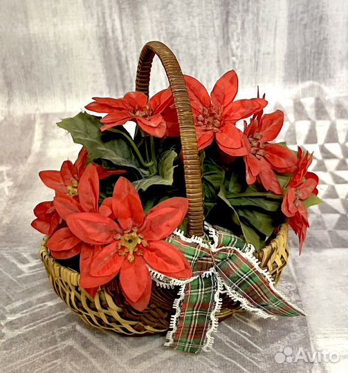 Букет в корзинке декор
