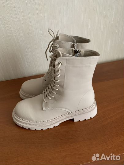 Новые женские зимние ботинки