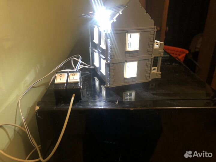 Кукольный домик со светом