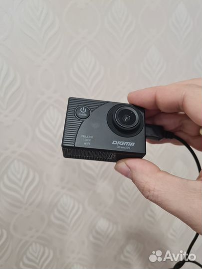 Экшн камера Digma DiCam 235