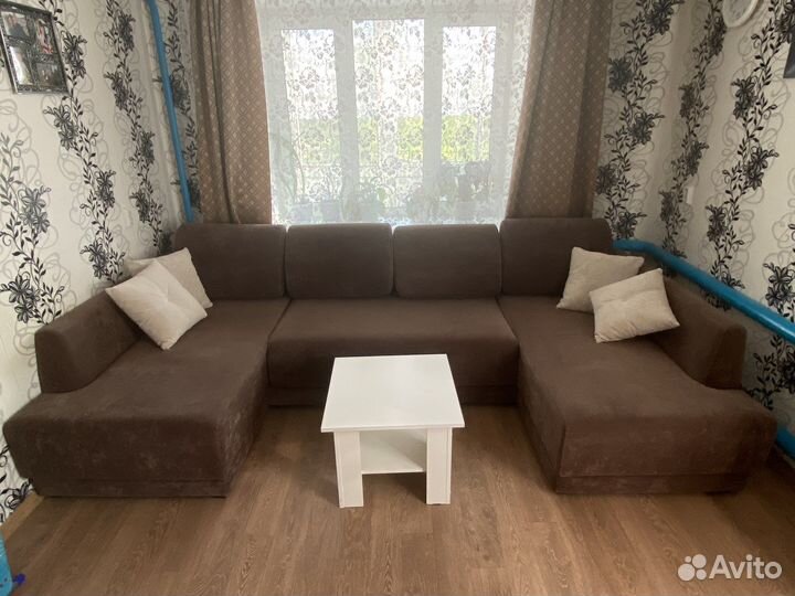 Угловой диван П - образный