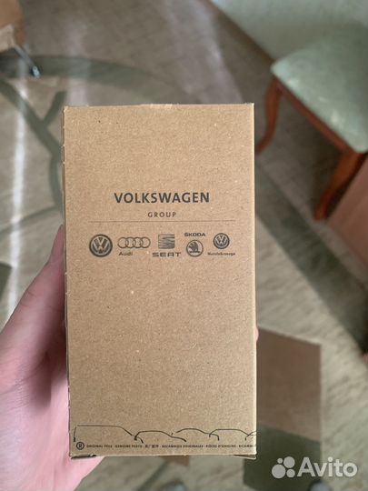 Фильтр масляный Vag 059198405B