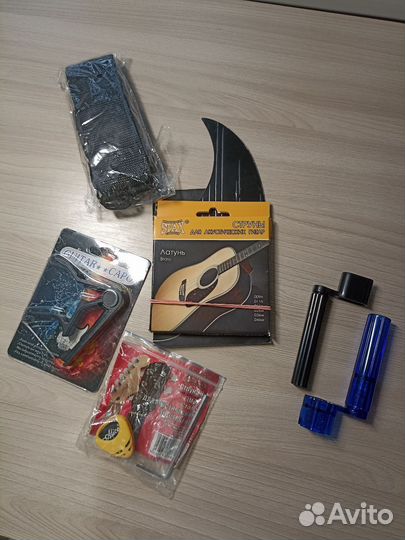 Продам гитару