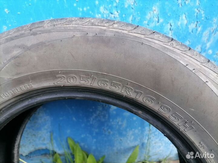 Kumho Solus SA01 Plus 205/65 R16