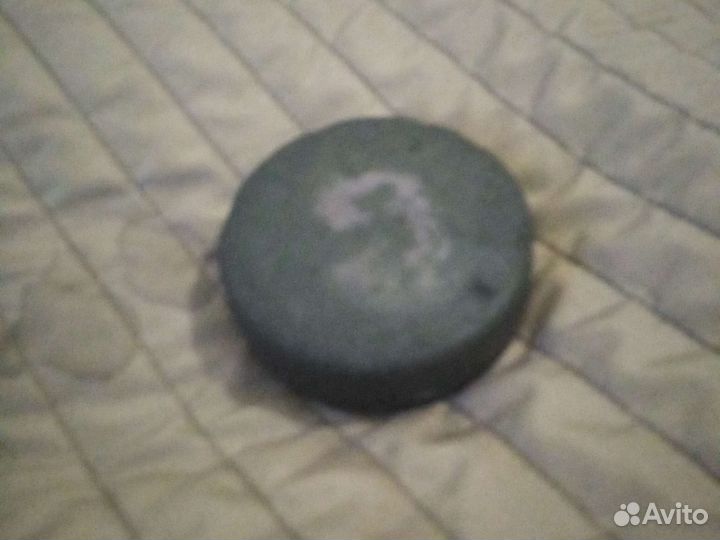 Шайбы для игры в хоккей