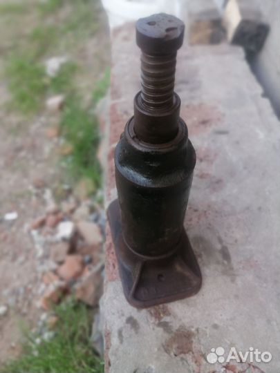 Домкрат гидравлический 5т