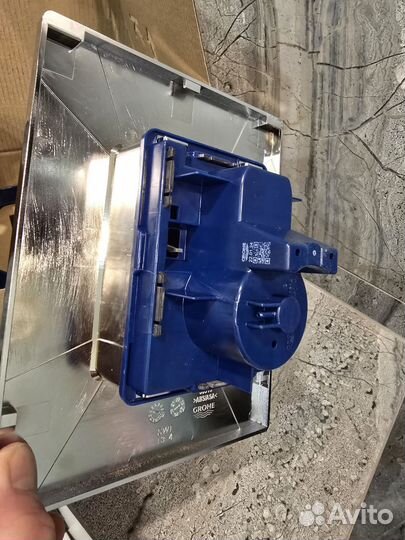 Кнопка для инсталяции grohe