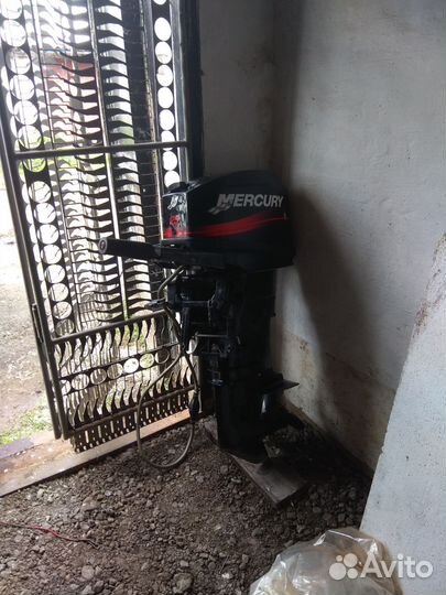 Лодочный мотор