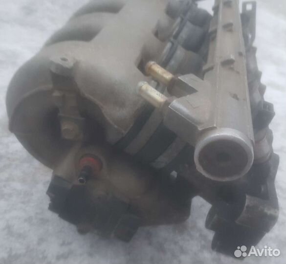 Коллектор с рампой fiat Мареа 1.8л