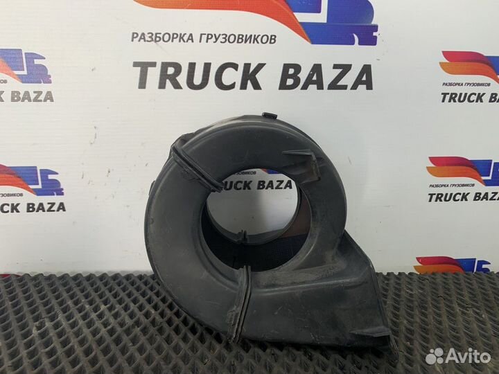 Кожух вентилятора отопителя