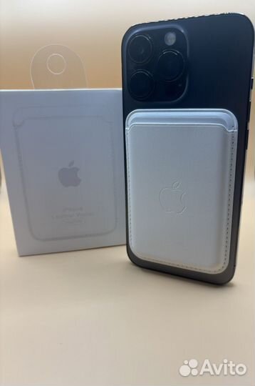 Картхолдер apple