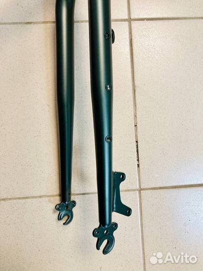 Вилка жесткая 700с Cr-Mo Format 5222