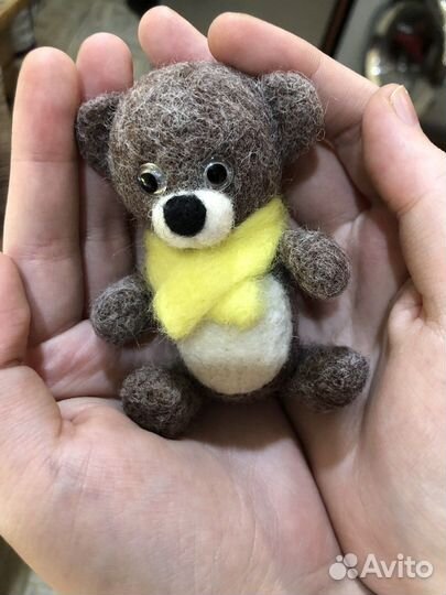 Игрушка из шерсти