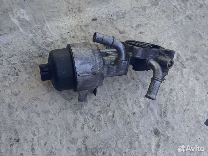 Корпус масляного Ford Peugeot 2.0 D