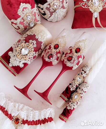 Набор свадебных аксессуаров