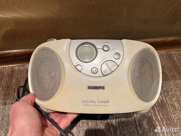 Cd проигрыватель philips AZ3012