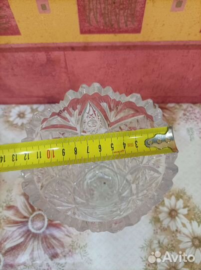 Хрустальная ваза маленькая