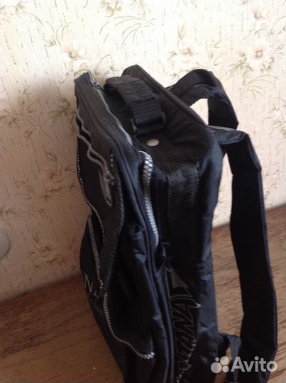 Ранец школьнику