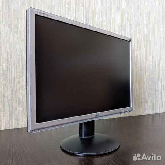 Монитор LG 22 flatron w2234s SN