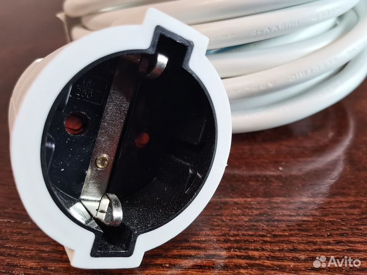 Сетевой удлинитель 230 Вольт IP20 5 метров (новый)