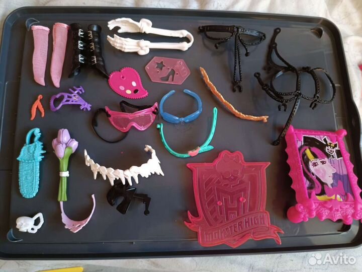 Одежда, обувь и аксессуары для кукол