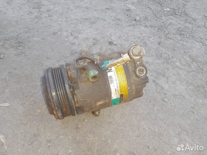 Компрессор кондиционера opel