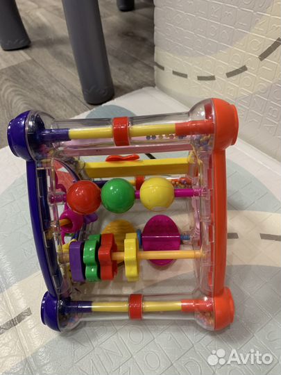 Развивающая игрушка