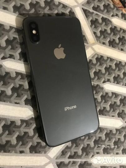 iPhone X, 64 ГБ