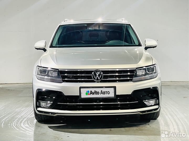 Volkswagen Tiguan L 2.0 AMT, 2021, 32 000 км