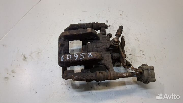 Суппорт Opel Astra J, 2011